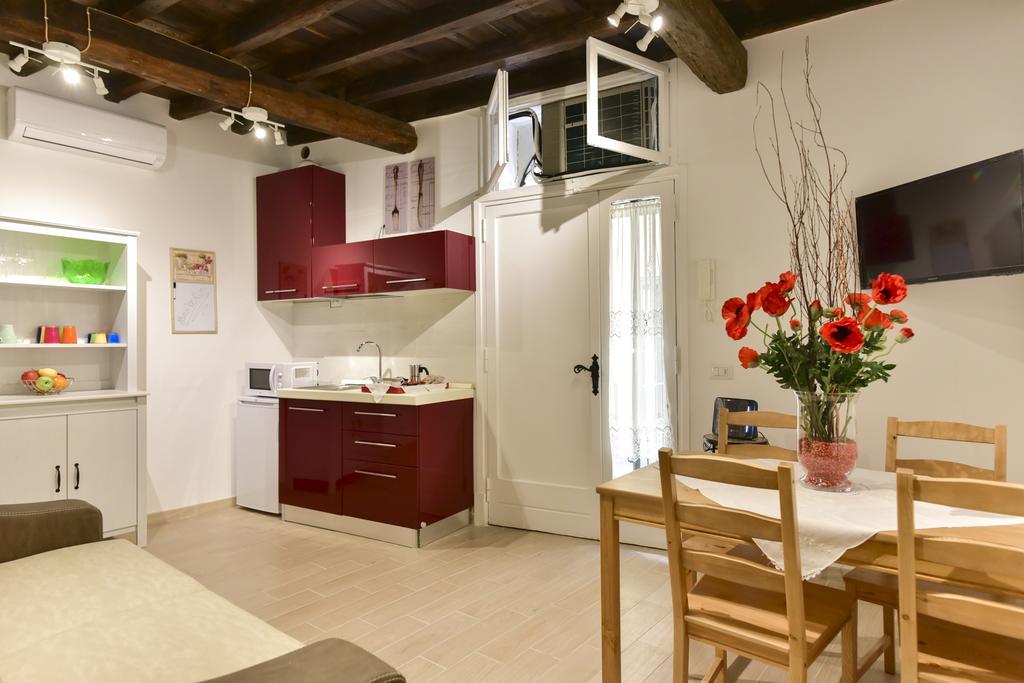 רומא Maison Del Fico Piazza Navona מראה חיצוני תמונה